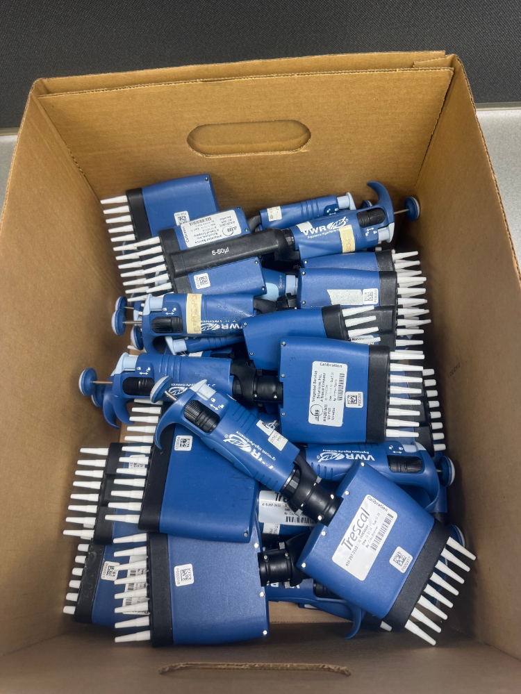 Image of VWR Multichannel Pipettes